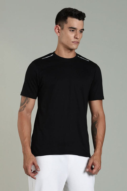 Black Outlaws Fashion men's athleisure T-shirt with logo and casual fit, perfect for athletic and everyday wear.