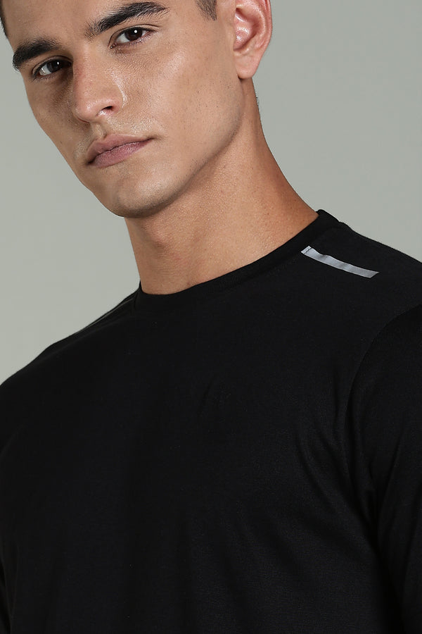 Outlaws Black Athleisure T-shirt for Men
