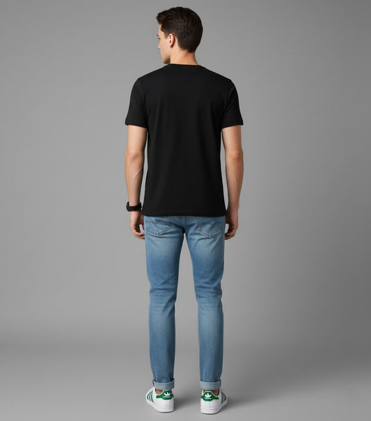 Men’s Outlaws Christmas Printed T-Shirt – 100% Cotton Festive Casual Wear