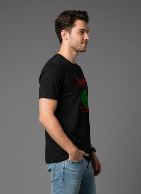 Men’s Outlaws Christmas Printed T-Shirt – 100% Cotton Festive Casual Wear