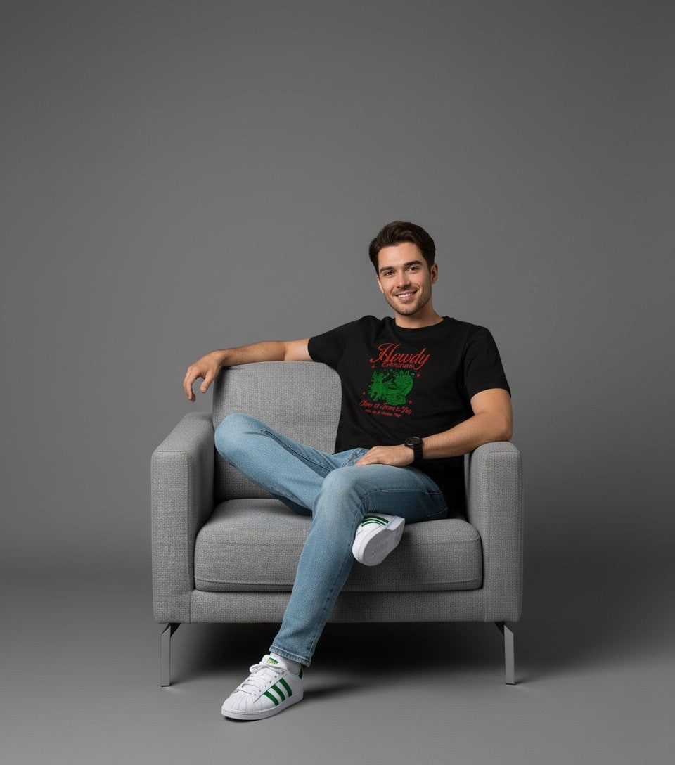 Men’s Outlaws Christmas Printed T-Shirt – 100% Cotton Festive Casual Wear