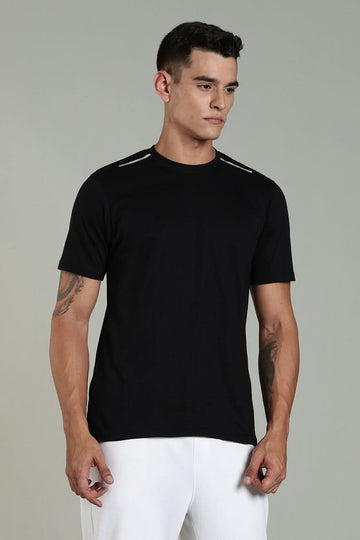 Black Outlaws Fashion men's athleisure T-shirt with logo and casual fit, perfect for athletic and everyday wear.