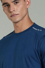 Navy blue Outlaws Fashion men's athleisure T-shirt with crew neckline and athletic fit, ideal for casual and active wear.