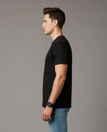 Men’s Outlaws Christmas printed cotton T-shirt with festive holiday design, casual holiday wear for men.