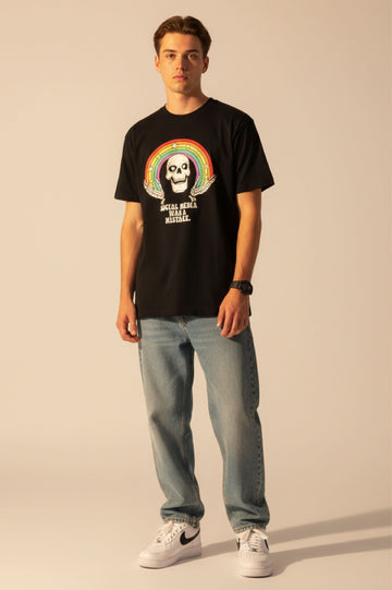 Men’s Outlaws Regular Printed T-Shirt in 100% cotton, casual wear with bold graphic design and comfortable fit.