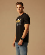 Men’s Outlaws Fashion printed cotton T-shirt with casual fit, featuring bold graphic design and 365-day warranty.
