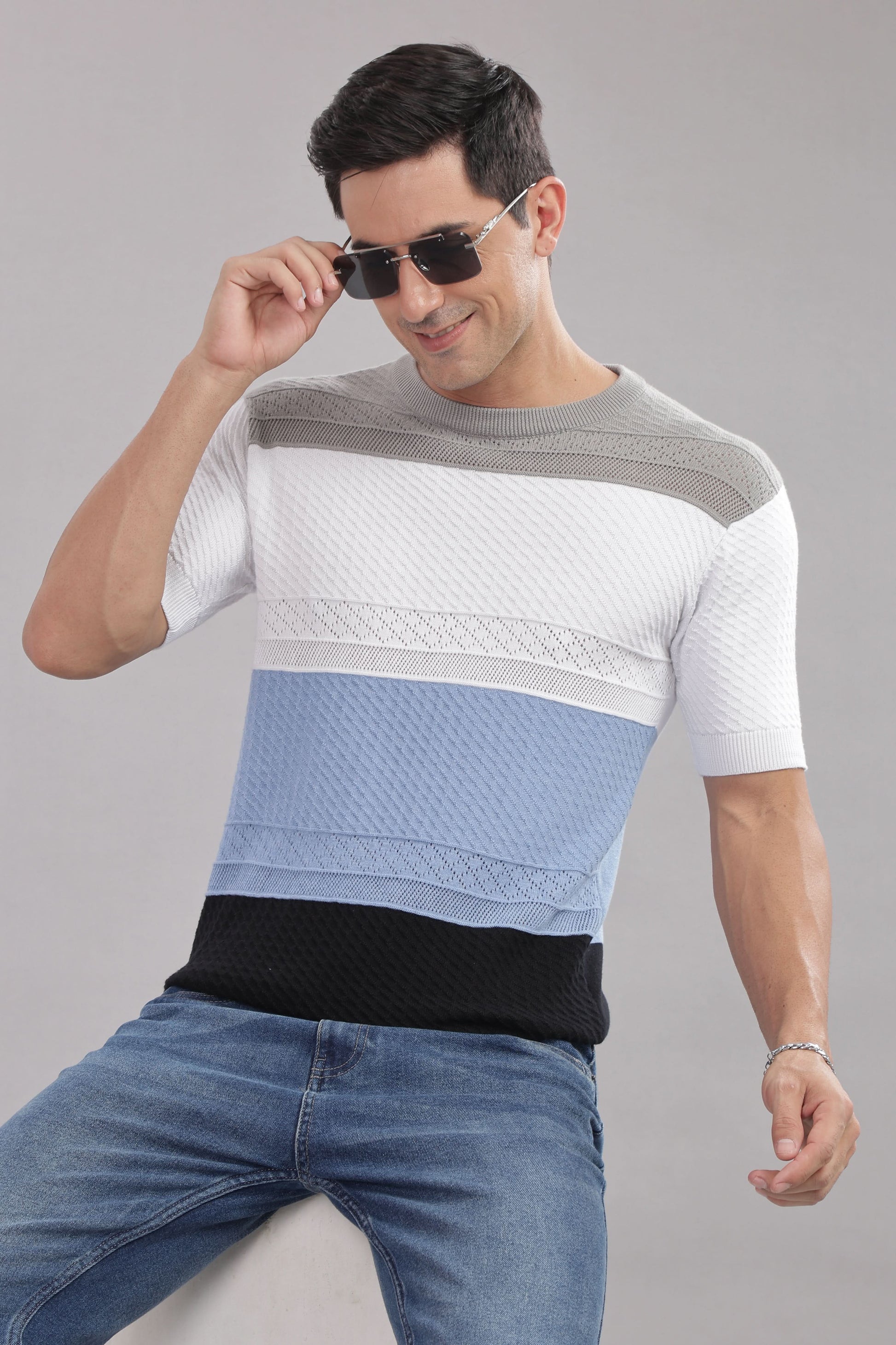 Outlaws men knitted t shirt white blue black colorblock