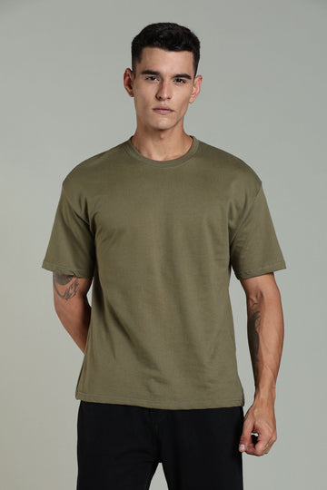 Outlaws men oversized t shirt olive green solid front view