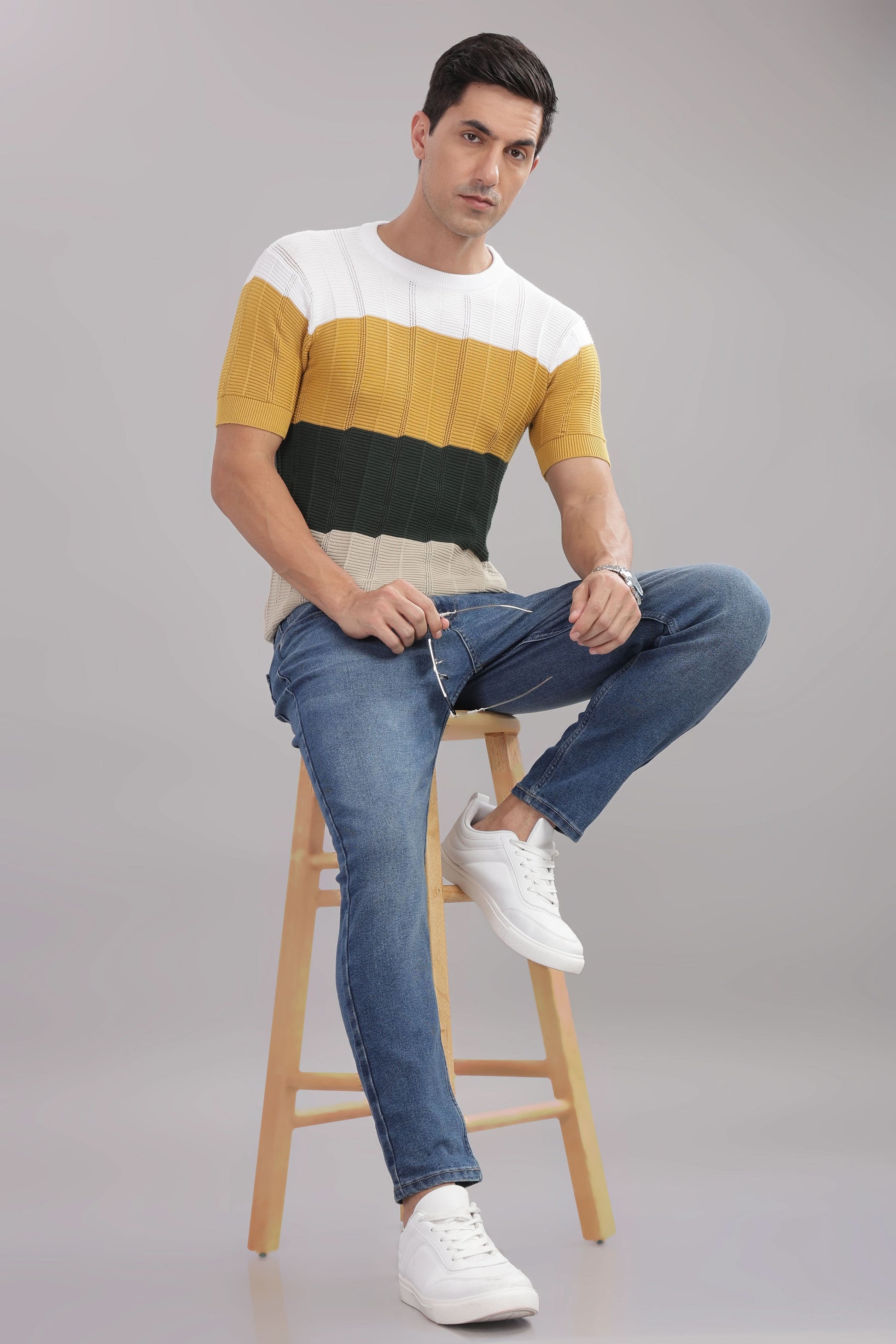 Men's 100% cotton colorblock knit T-shirt by Outlaws Fashion, featuring a stylish casual design in vibrant color blocks.