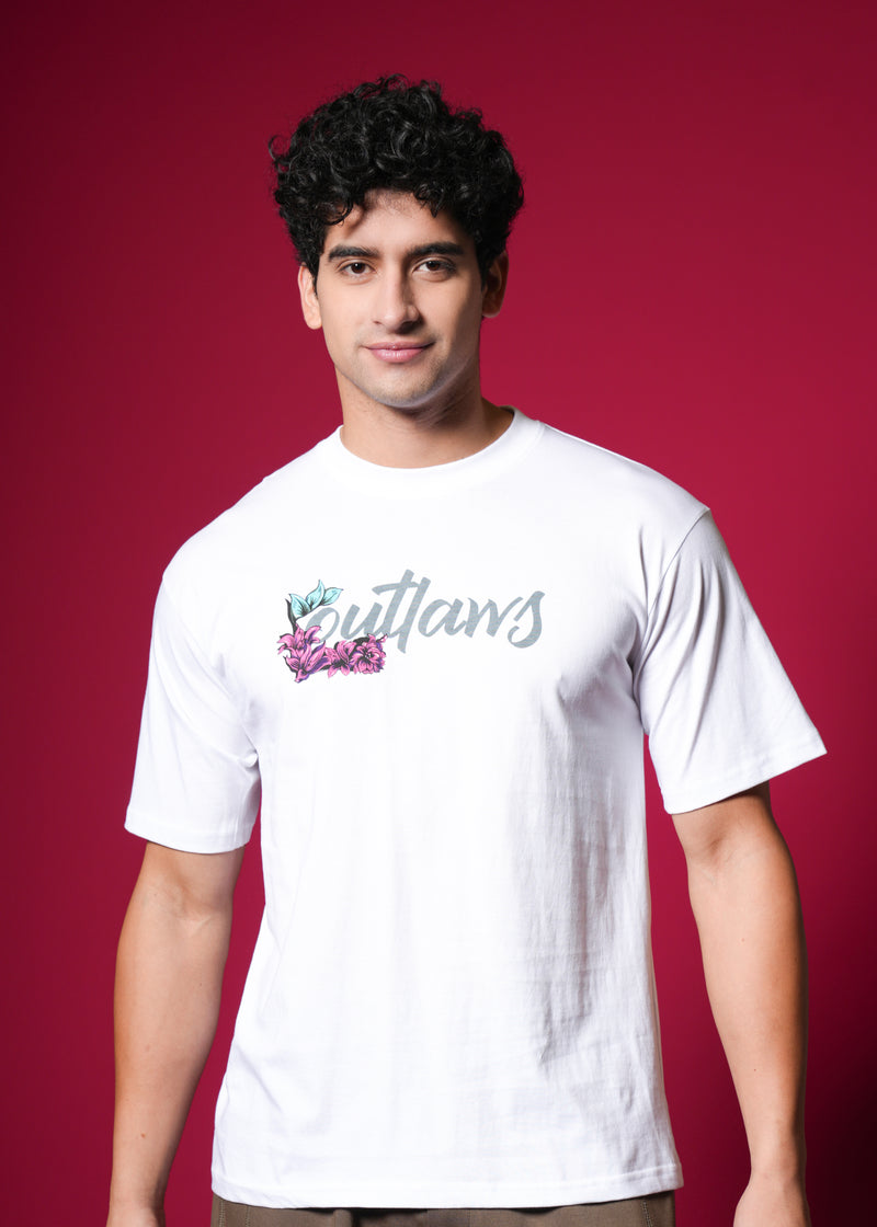 Outlaws White Oversized T-Shirt made of 100% cotton, featuring a relaxed streetwear style with a loose fit and simple design.